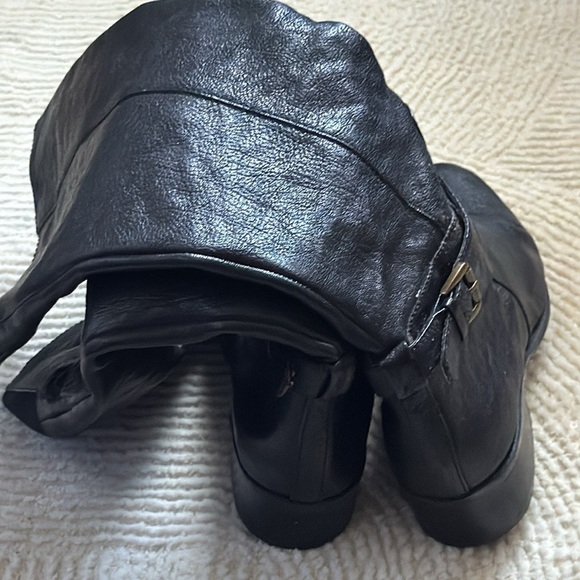 Circa Joan David Sz 9 1/2 black leather tall boots - Picture 4 of 11